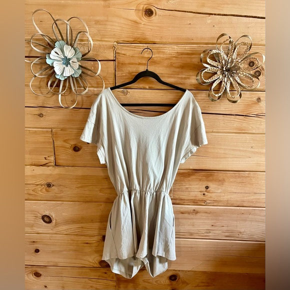 Princess Polly Come Home Playsuit - Sage - NWT - Picture 4 of 7